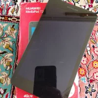 یک عدد تبلت هواوی
