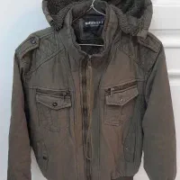 لباس|کفش و لباس بچه|رشت, نیکمرام|دیوار