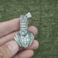 گردن آویز لوکس و کلکسیونی نادر شاه افشار|کلکسیون اشیاء عتیقه|قم, پردیسان|دیوار