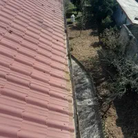 چکه گیری تمیز کاری ناودنی و ترمیم سربندی. .حلب|خدمات پیشه و مهارت|لاهیجان, آهندان|دیوار