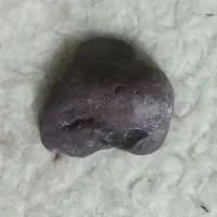 چند قطعه شهاب سنگ ویک سنگ الماسی  اسیابی|جواهرات|گلبهار, نوبهار|دیوار