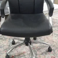 صندلی چرخان سالم|صندلی و نیمکت|لاهیجان, لیالستان|دیوار