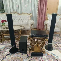 یک عدد دستگاه دی وی دی الجی همراه باند