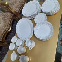 سرویس چینی ۶ نفره سالم تمیز و بشقاب ژاپن اصل|ظروف سرو و پذیرایی|تهران, تاکسیرانی|دیوار
