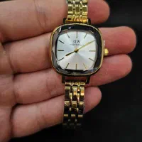 ساعت زنانه صفحه مربع|ساعت|پاکدشت, پاکدشت (مامازند)|دیوار