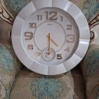 ساعت دیواری