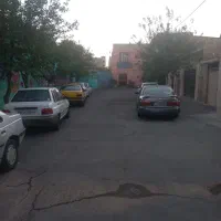 فروش-سه-طبقه-آپارتمان-با-موقعیت-تجاری
