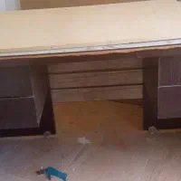یک عدد دزدگیر یک عدد میز اداری|فروشگاه و مغازه|شیراز, شهرک برق|دیوار