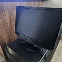 مانیتور ۱۹ اینچ سامسونگ  بسیار سالم  بدون خط و خش