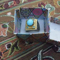 تعداد دو انگشتر نقره استفاده نشده