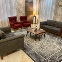 مبلمان راحتی و تخت خواب و میز آرایش
