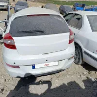 ام وی ام تصادفی|خودرو سواری و وانت|اردل, |دیوار