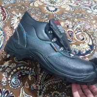 کفش کار|کیف، کفش، کمربند|ملایر, |دیوار