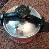 دیگ زودپز|ظروف پخت‌وپز|گلبهار, شهر جدید گلبهار|دیوار