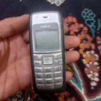 گوشی ساده ۱۱۱۰قدیمی