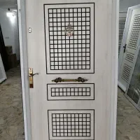 عرضه مستقیم درب های چوبی ضدآب و PVC