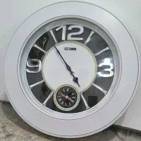 ساعت دیواری دو موتوره