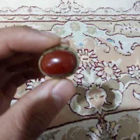 انگشتر زیر خاکی