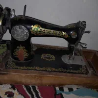 چرخ خیاطی  قدیمی قدیمی یادگار مادر بزرگم به فروش