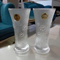 گلدان و مجسمه