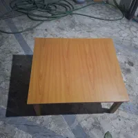 میز تحریر بسیار نو|میز تحریر و کامپیوتر|رشت, نظری|دیوار