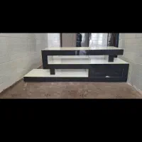 تعدادی وسایل منزل دست دو به فروش میرسد