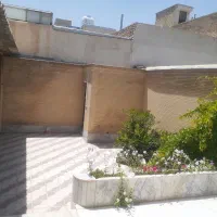 منزل۲طبق بر خیابان ستاری