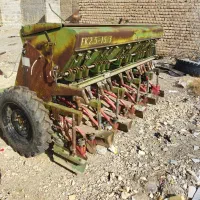 دستگاه بذرکار