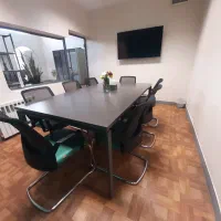 اتاق جلسه ۸ نفره و ۲ نفره، مرکز نوآوری اکباتان|اجارهٔ کوتاهمدت دفتر کار و فضای آموزشی|تهران, اکباتان|دیوار