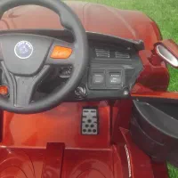 ماشین شارژی دو موتوره متالیک|اسباببازی بچه|قم, هفت تیر|دیوار