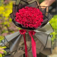 دسته گل رز هلندی درجه یک