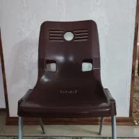 صندلی پلاستیکی پایه فلزی