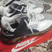 کتونی جردن اورجینال (سایز پا ۴۱ )