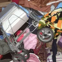 تخت خواب بچه وکمد وکالسکه و روروک وننی لایلای|تخت و سرویس خواب|شیراز, شهرک کوشکک|دیوار