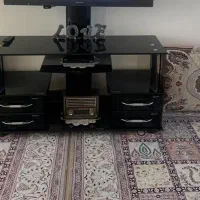 میز تلوزیون شیشه ای