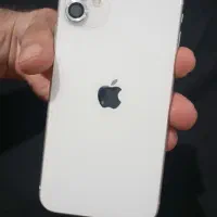 گوشی آیفون ۱۱در حد