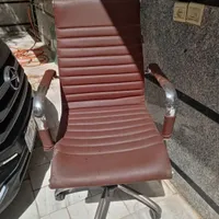 صندلی چرخدار مشاور