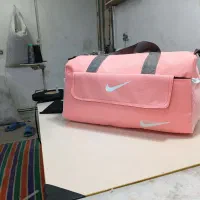 ساک نایک|کیف، کفش، کمربند|ماهدشت, |دیوار