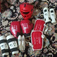 یک‌دست لباس کیک بوکس و دفاع شخصی