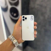 iPhone ۱۱ pro  در حد نو