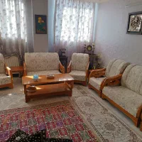 مبل هشت نفره راحتی بهمراه میز و عسلی|مبلمان خانگی و میز عسلی|شاهین‌شهر, شهرک هشت بهشت|دیوار