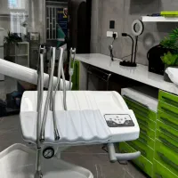 دستیار و منشی دندانپزشک