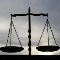 وکیل در دعاوی حقوقی و کیفری