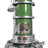 چراغ نفتی قدیمی