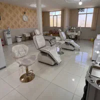 اجاره صندلی آموزشگاه وآرایشگاه نرگس موسوی شهرضا|خدمات آرایشگری و زیبایی|شهرضا, |دیوار