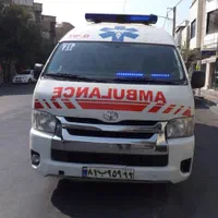 تعدادی پرستار و تکنسین فوریتهای پزشکی آقا