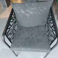 صندلی فلزی روکش چرم پشتی دار مشکی