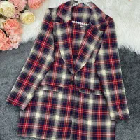 کت پاییزه|لباس|دماوند, دماوند|دیوار