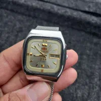 ساعت اورینت قدیمی