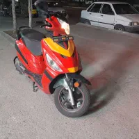 موتورسیکلت ویو اتوماتیک مدل 95